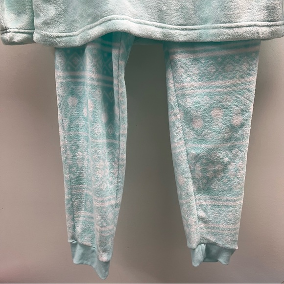 Ladies Penguin 2-Piece PJ Set - M Size - NEW - Picture 5 of 9